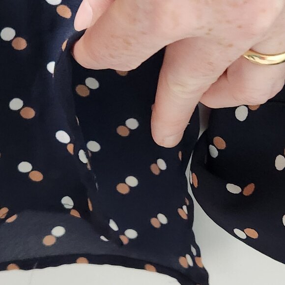 Ann Taylor Navy Blue Long Sleeve Classic Button Down Polka Dot Blouse -Medium - Picture 5 of 6